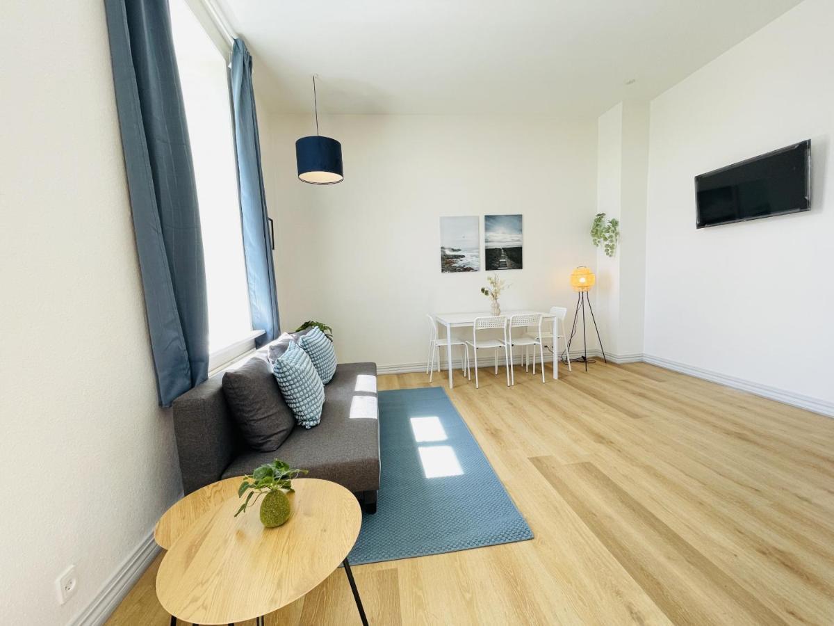 Aday - Blue Light Suite Apartment In The Center Of Йёрринг Экстерьер фото